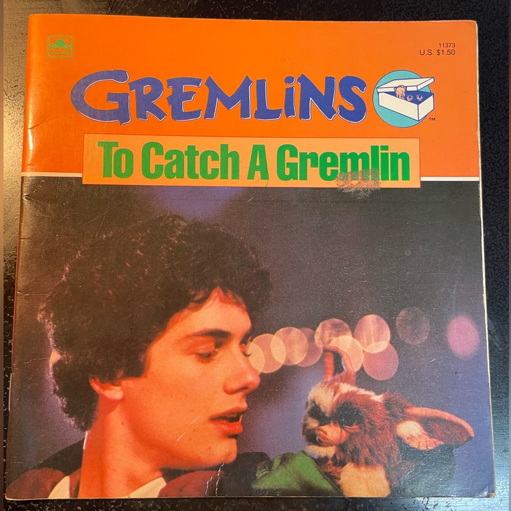 Vintage 1984 gremlins book